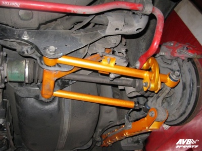 Trailing arms (rear)