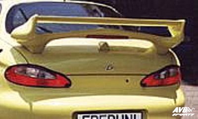 Rear wing