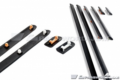 Side moldings