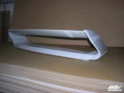 Rear wing