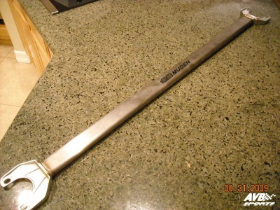Strutbar rear