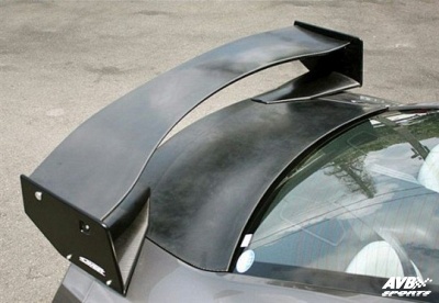 Rear wing