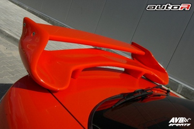 Rear wing