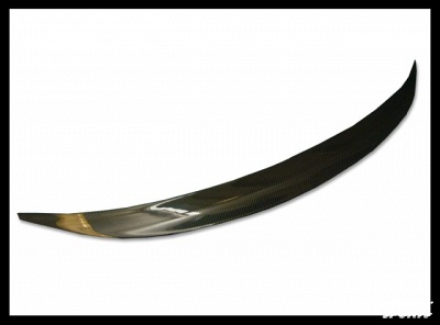 Rear wing