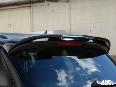 Rear wing