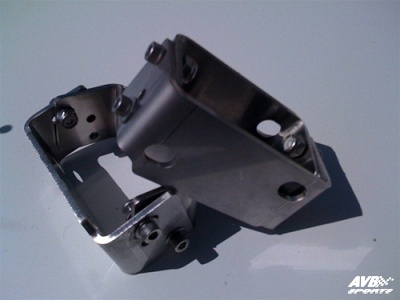 Rear wing hb brackets