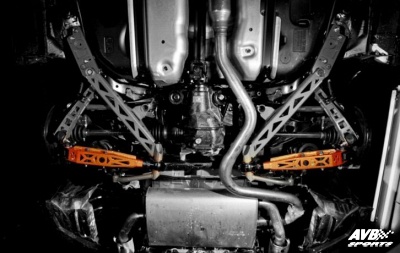 Control arms (rear)
