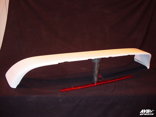 Rear wing