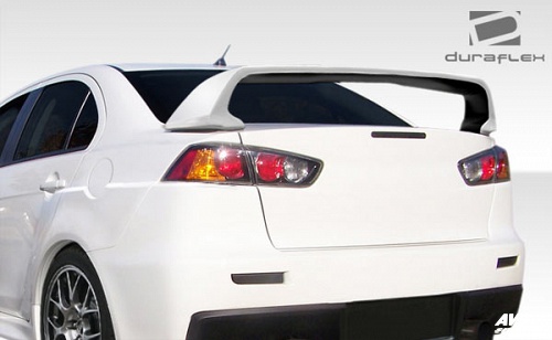 Rear wing