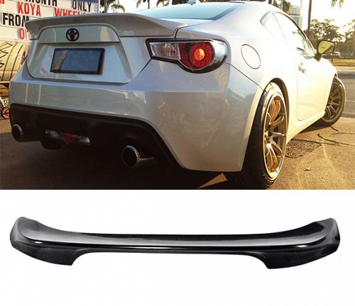 Rear wing