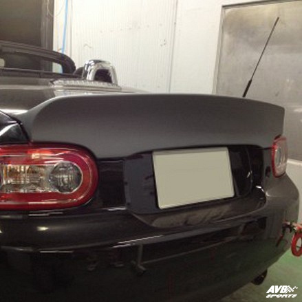 Rear wing