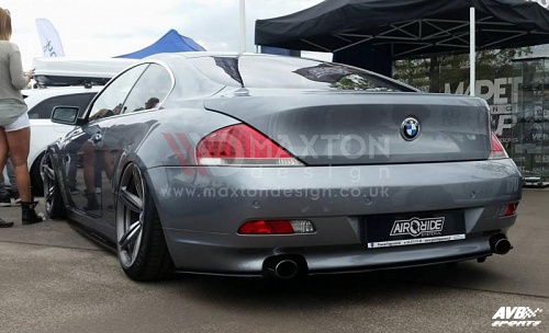 Rear corners