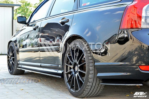 Side skirt diffusers