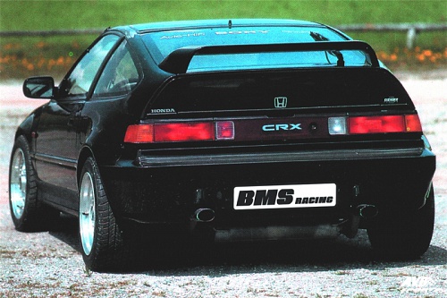 Rear wing