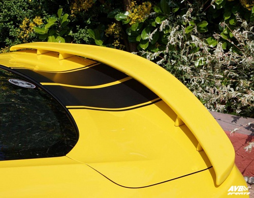 Rear wing