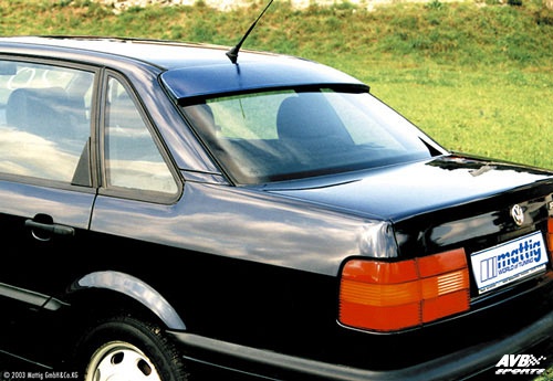 Rear window visor