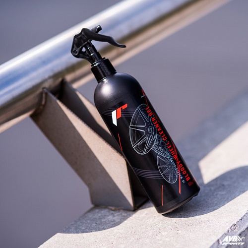 Wheel cleaner
