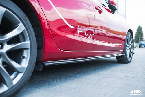 Side skirts