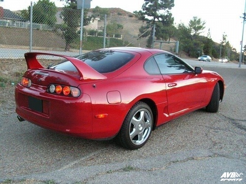 Rear wing