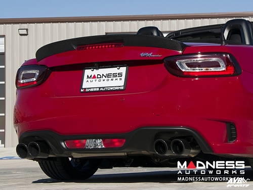 Rear wing