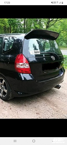 Rear wing