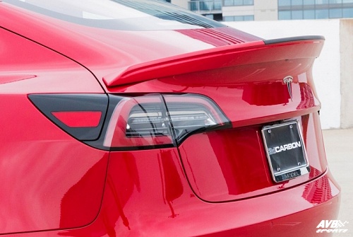 Rear wing