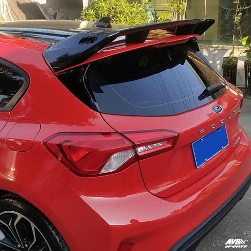 Rear wing roof