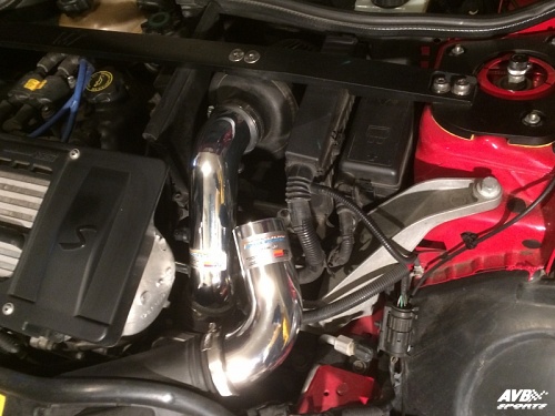 Short ram air intake