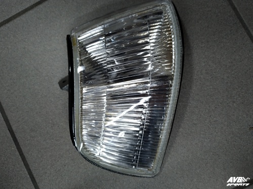 Corner lens