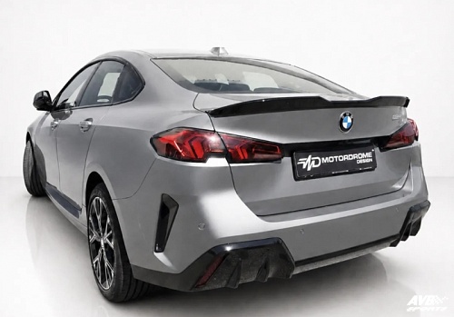 Rear wing